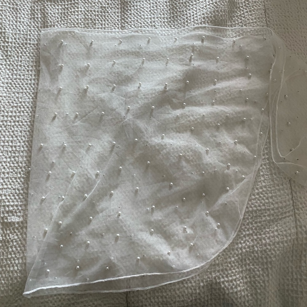 Bikini sarong, Small